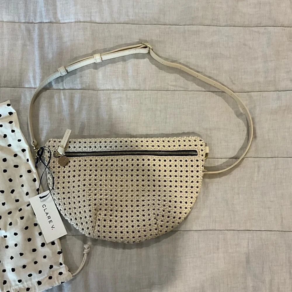 Clare V Cream Woven Crossbody Belt Bag with Zip Pocket - Picture 1 of 4